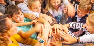 Праздничные экскурсии для школьников от компании “МаринаTravel” Праздничные экскурсии для школьников