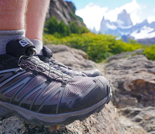 Кроссовки Salomon X Ultra 3 GTX – отличный вариант обуви для передвижения по грязи Salomon X Ultra 3 GTX