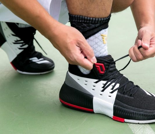 Модель кроссовок adidas Dame Кроссовки adidas Dame