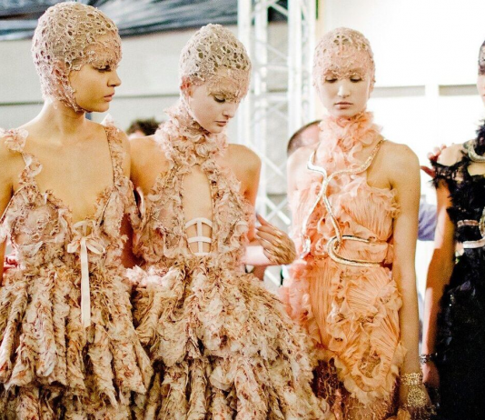 Дом моды Alexander McQueen