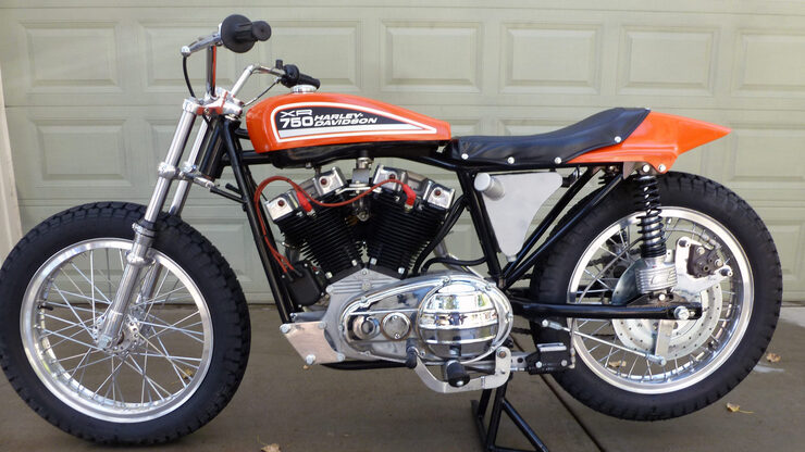Мотоцикл Harley-Davidson XR7