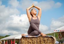 20–21 августа в Абрау-Дюрсо прошел жаркий экофестиваль «Равновесие» Йога Журнала при поддержке Центра туризма «Абрау-Дюрсо» Экофестиваль Равновесие Йога Журнала 2022