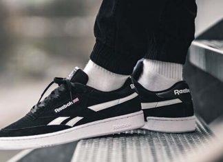 История модели кроссовки Reebok Revenge Plus Кроссовки Reebok Revenge Plus