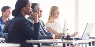 Какими навыками и знаниями должен обладать менеджер по продажам: ключевые профессиональные умения Какими навыками и знаниями должен обладать менеджер по продажам