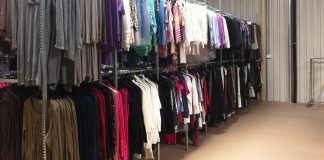 Стоковая одежда: брендовые вещи по смешным ценам Стоковая одежда