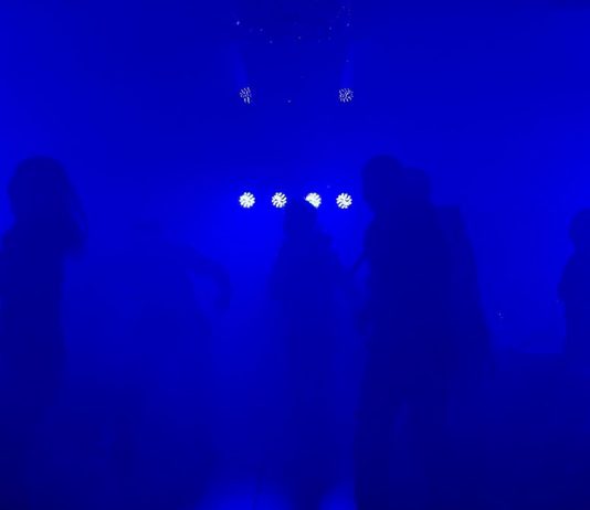 “Молодость” Дмитрия Давыдова. Что будет, когда сжигаешь все мосты Фильм Молодость 2022 Россия