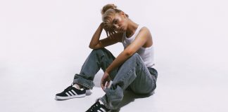 У поэтессы лейбла Made Inside Дианы Никифоровой вышел EP Диана Никифорова