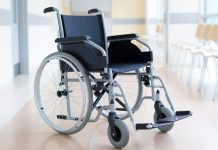 Виды медицинского оборудования на колесах и их использование Каталки на колесах