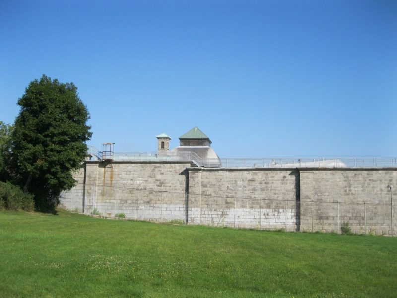 Тюрьма Сен-Венсан-Де-Поль