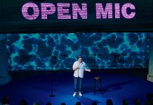 Азамат Мусагалиев и Денис Дорохов будут судить начинающих стендап комиков в новом шоу Open Mic Шоу Open Mic