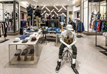 Saks Fifth Avenue – американский магазин для взыскательных клиентов Магазин Saks Fifth Avenue