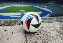 Официальный мяч к Евро-2024 – adidas FUSSBALLLIEBE Мяч adidas FUSSBALLLIEBE