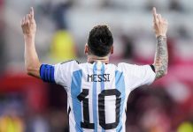 Майки Месси распродали на аукционе Празднование Месси