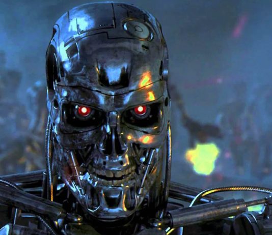 10 знаменитых роботов в истории кино Робот T-100