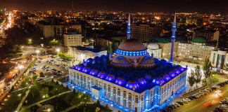 Самые интересные места Махачкалы Самые интересные места Махачкалы