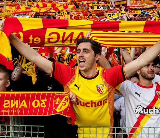 Кроваво-золотые из ФК “Ланс”: история появления и развития ФК Ланс