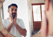 Как помочь мужчине, если у него низкая самооценка Мужчина с низкой самооценкой