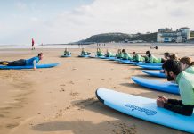 Сёрфинг: техника катания на доске и как её освоить? Уроки серфинга