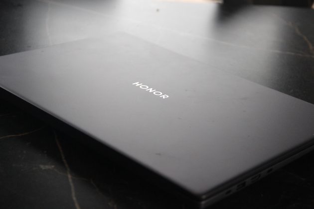 Ноутбук HONOR MagicBook X16 Plus