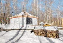 Уют и экзотика: подборка колоритных юрт на новогодние праздники Современная юрта