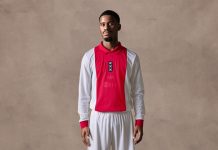 125-летний юбилей “Аякса” в образе новой футбольной формы Юбилейная форма Аякса