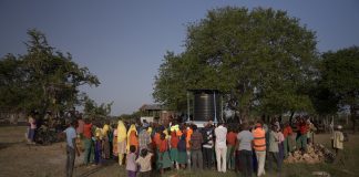 Как $2500 спасут десятки тысяч людей в африканских странах? Бурении скважин воды в Кении