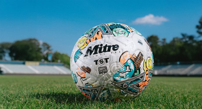 Мяч Mitre Ultimax Pro для The Soccer Tournament 2025