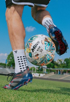 Мяч Mitre Ultimax Pro для The Soccer Tournament 2025
