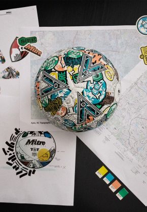 Мяч Mitre Ultimax Pro для The Soccer Tournament 2025