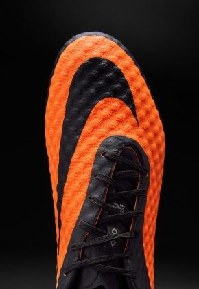 Бутсы Nike Hypervenom Phantom RGN SE