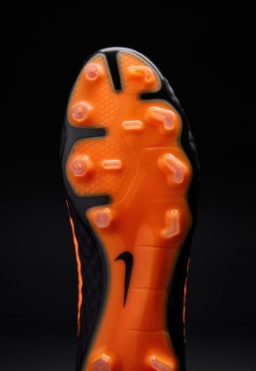 Бутсы Nike Hypervenom Phantom RGN SE