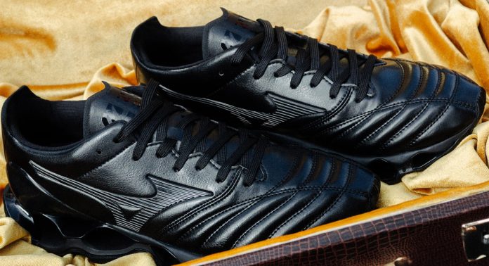 Кроссовки Mizuno Wave Prophecy Morelia Neo