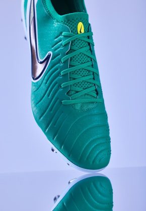 Бутсы Nike Tiempo Emerald Green