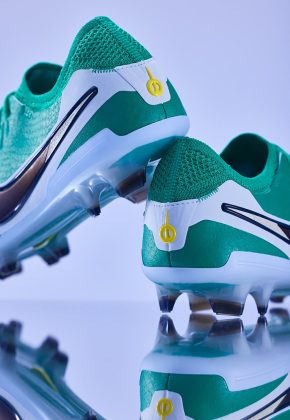 Бутсы Nike Tiempo Emerald Green