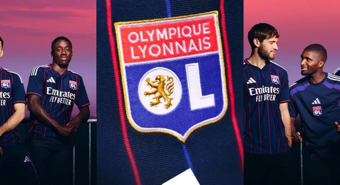 Форма Лиона 2025 2026 от adidas