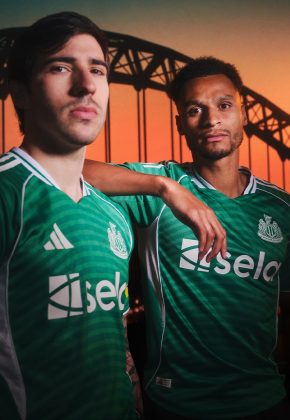 Форма Ньюкасл Юнайтед 2025 2026 от adidas