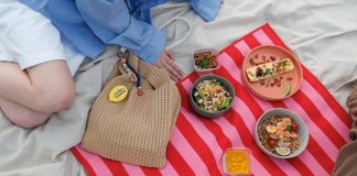 justfood x Sunshine Failure: летний обвес для шопперов justfood x Sunshine Failure