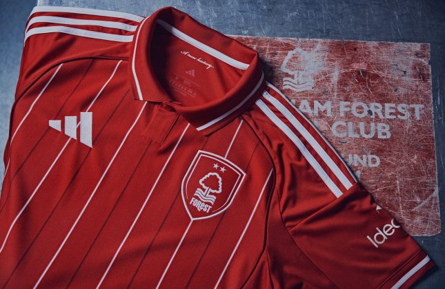 Форма Ноттингем Форест 2025 2026 от adidas