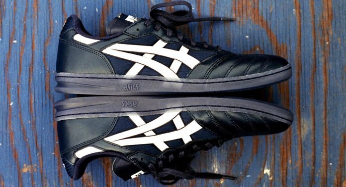Кроссовки Gino Iannucci x ASICS Leggerezza FB