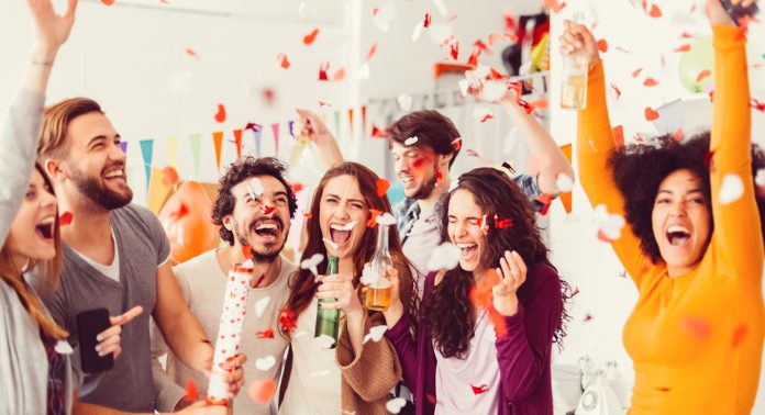 kak-organizovat-vecherinku-2 Как организовать вечеринку без лишних затрат