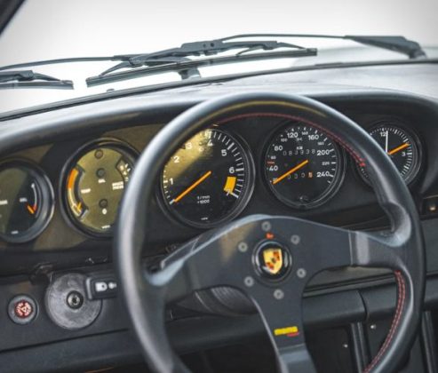 Авто Porsche 911 Safari by Kiverio Customs 1980 года