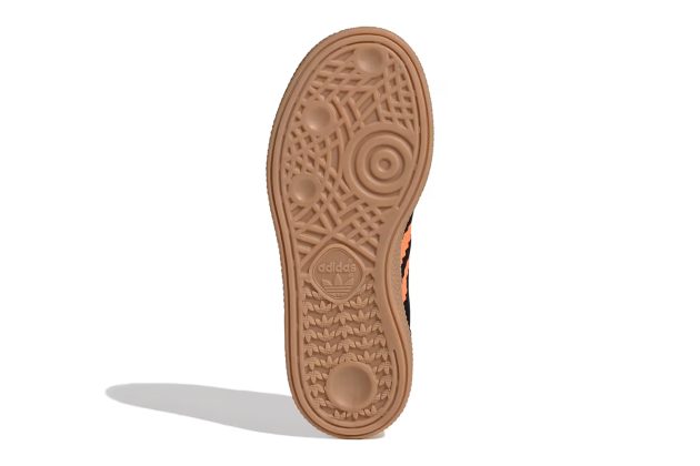 Кроссовки Minecraft x adidas Holiday 2025 Collection