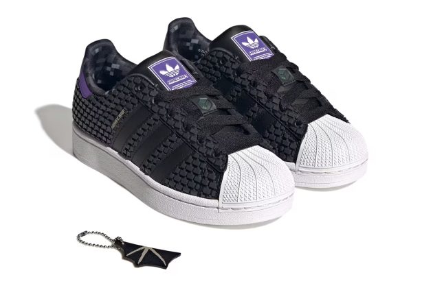 Кроссовки Minecraft x adidas Holiday 2025 Collection