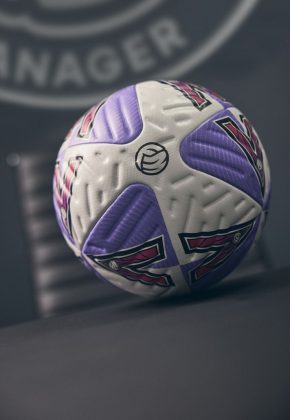 Мяч Mitre x Football Manager Ultimax