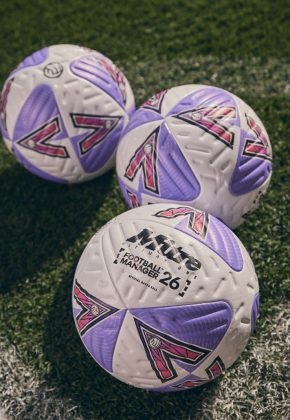 Мяч Mitre x Football Manager Ultimax