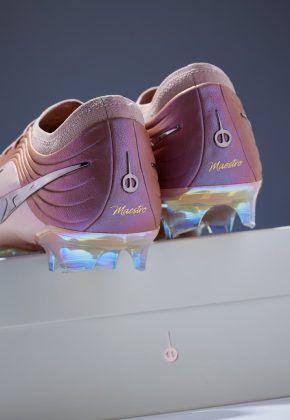 Бутсы Nike Tiempo Maestro Mtlc Red Bronze/Mtlc Rose Gold