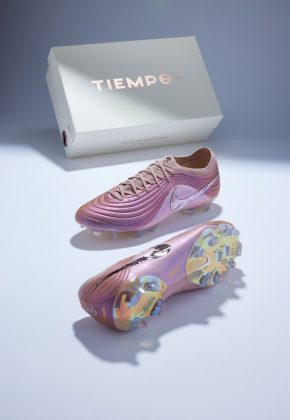 Бутсы Nike Tiempo Maestro Mtlc Red Bronze/Mtlc Rose Gold