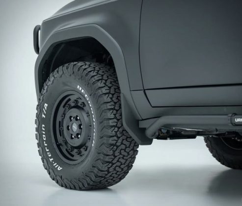 Авто PVS LC250 Prado Urnieta Ultimate 4X4