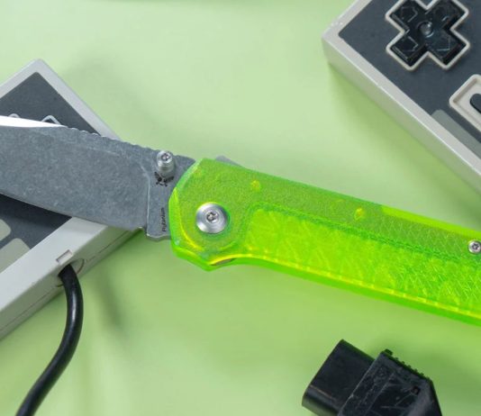 Arcade Lite Knife — карманный нож в стиле аркадных автоматов от Flytanium Нож Arcade Lite Knife
