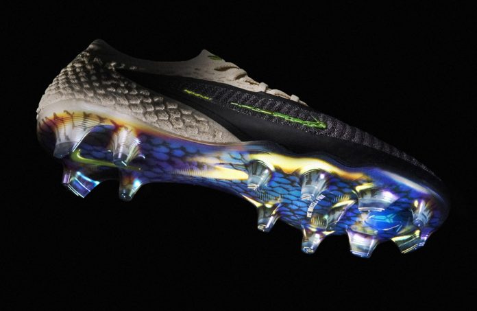 Бутсы Nike Phantom 6 Black Mamba